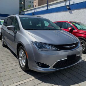 Chrysler Pacifica 2018 1